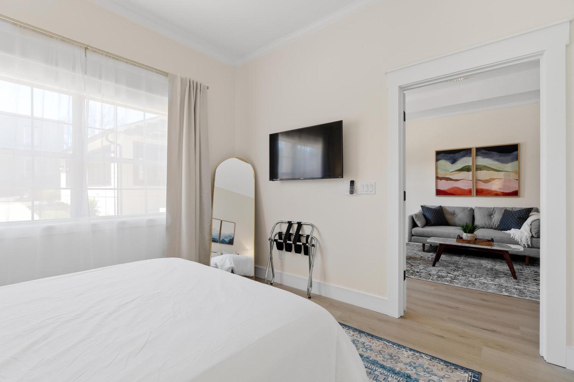 27 On Park Boutique Hotel & Venue Dahlonega Bagian luar foto