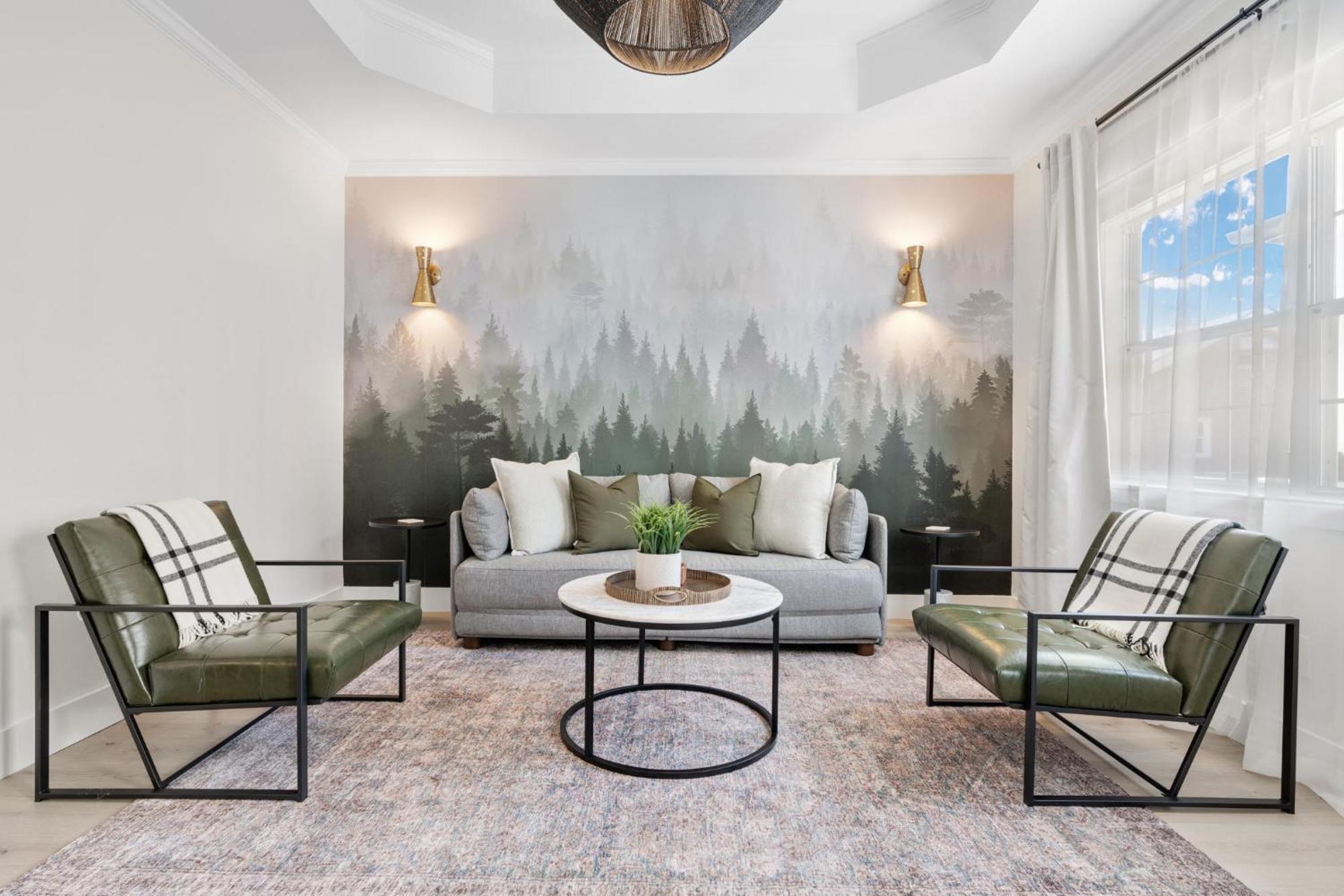 27 On Park Boutique Hotel & Venue Dahlonega Bagian luar foto